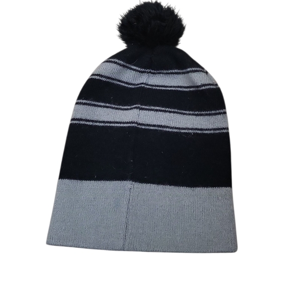 Batman Pom-Pom Beanie Cozy Hero Style for Winter - Picture 2 of 2